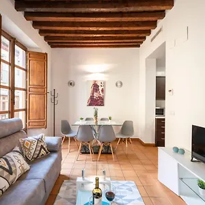 Elvira 60 Homes Appartamento