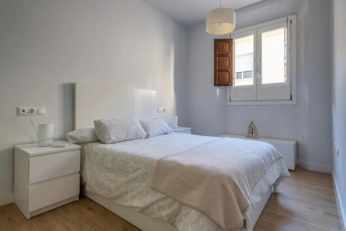 Puerta Real Centro Apartment Granada 0*,  Spain